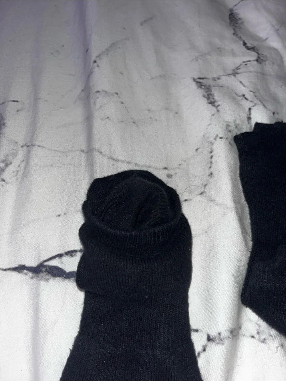toesox Black Non-Slip Half Toe Grip Socks - Picture 4 of 5